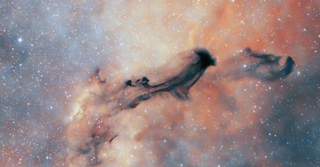 B93, un fantôme interstellaire