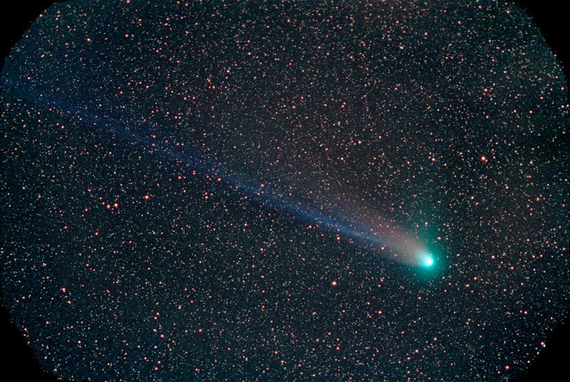 Les queues de la comète NEAT (Q4)