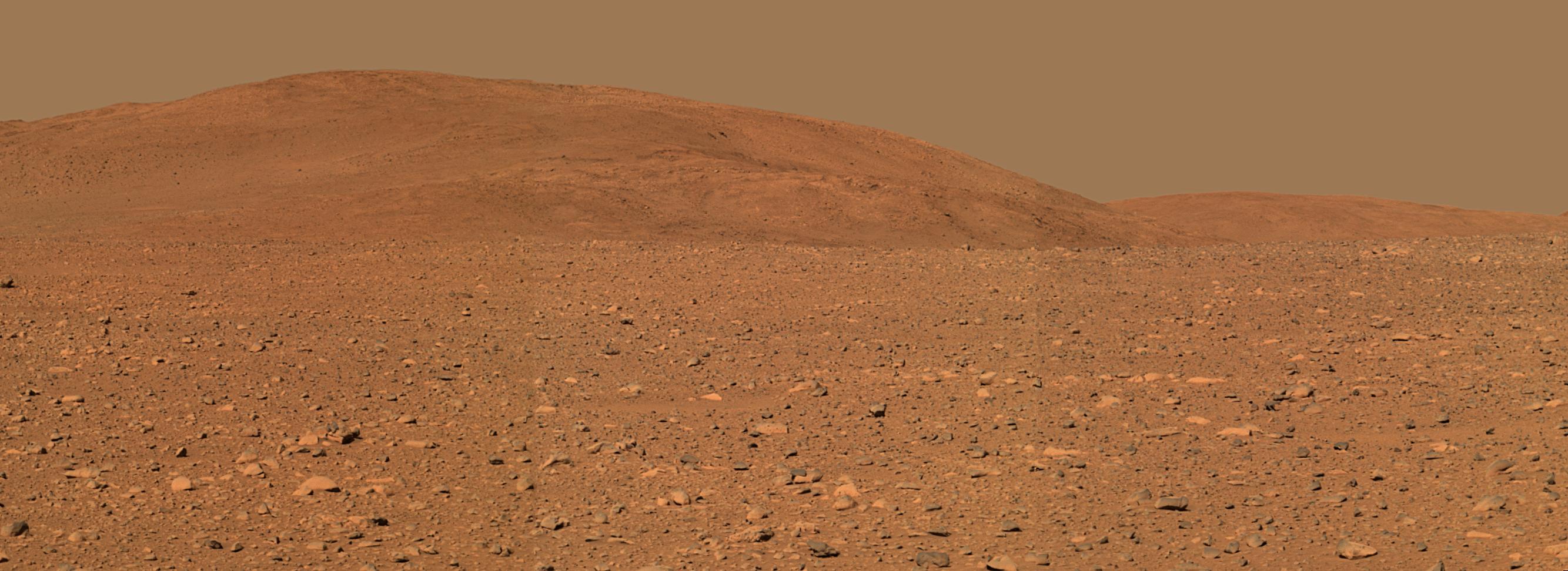 Le rover Spirit arrive aux collines Columbia de Mars 