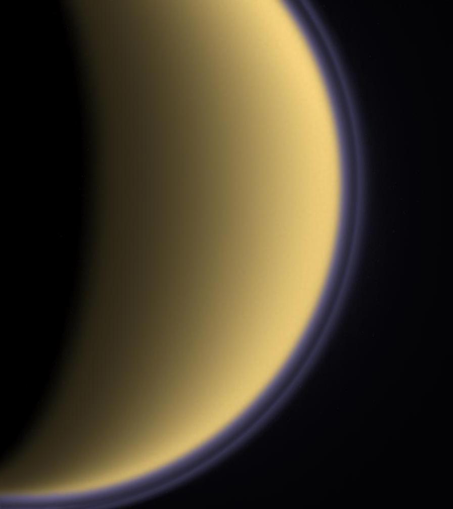 La double couche de brume au-dessus de Titan