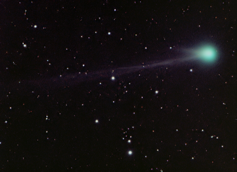 La comète annoncée C/2003 K4 (LINEAR)
