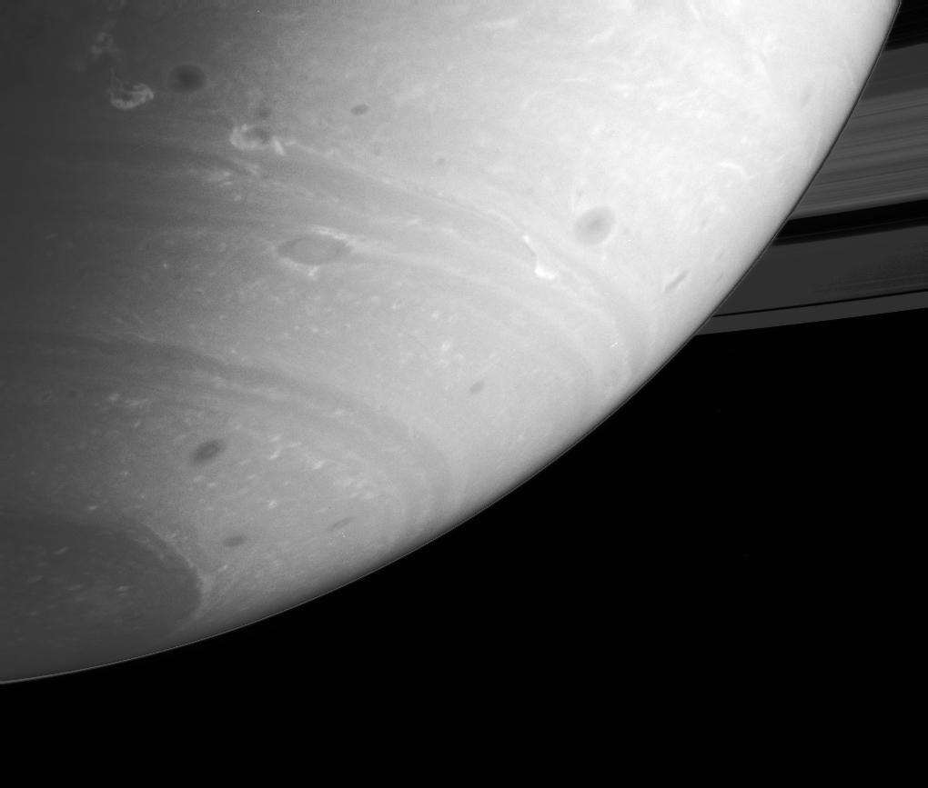 Le sentier des tempêtes sur Saturne