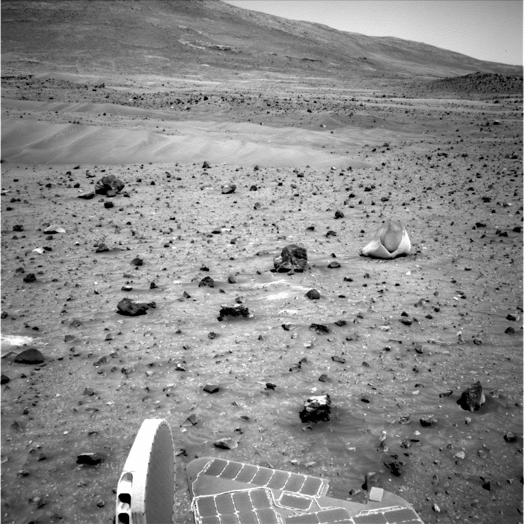 Une étrange roche bicolore sur Mars