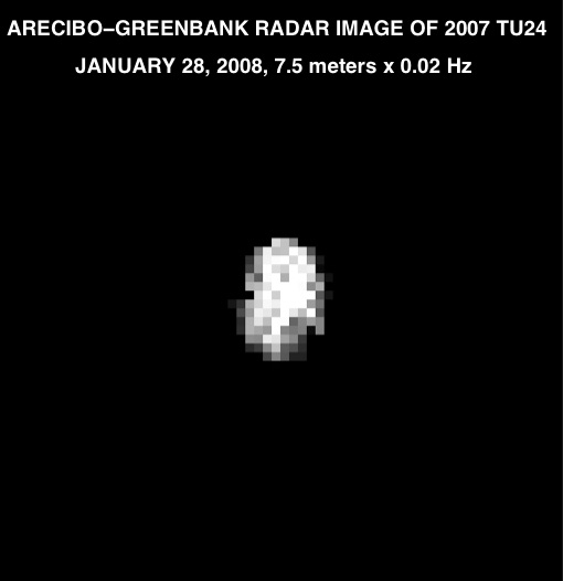 L\'astéroïde 2007 TU24 passe à proximité de la Terre