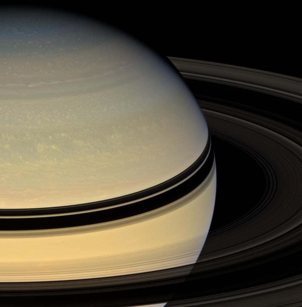 Le verso des anneaux de Saturne
