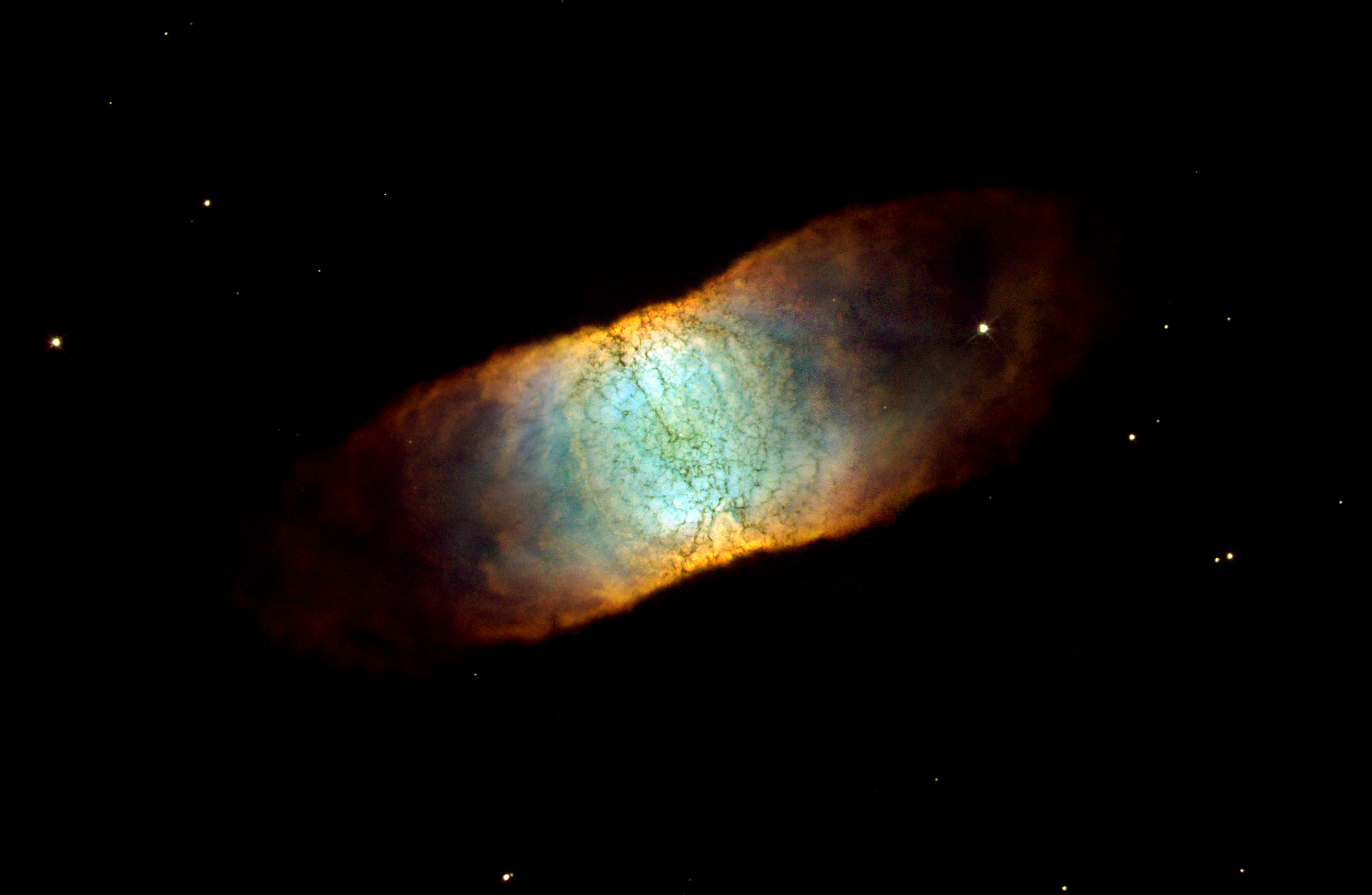 IC 4406, une nébuleuse apparemment carrée