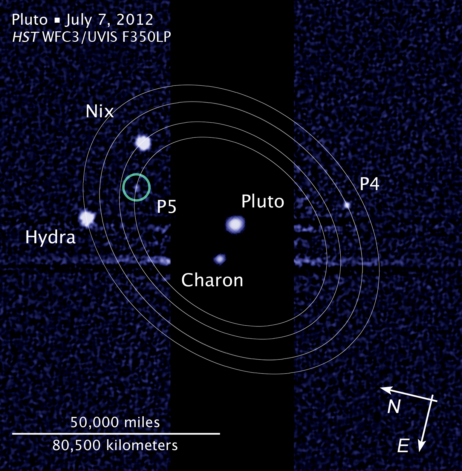5 lunes pour Pluton