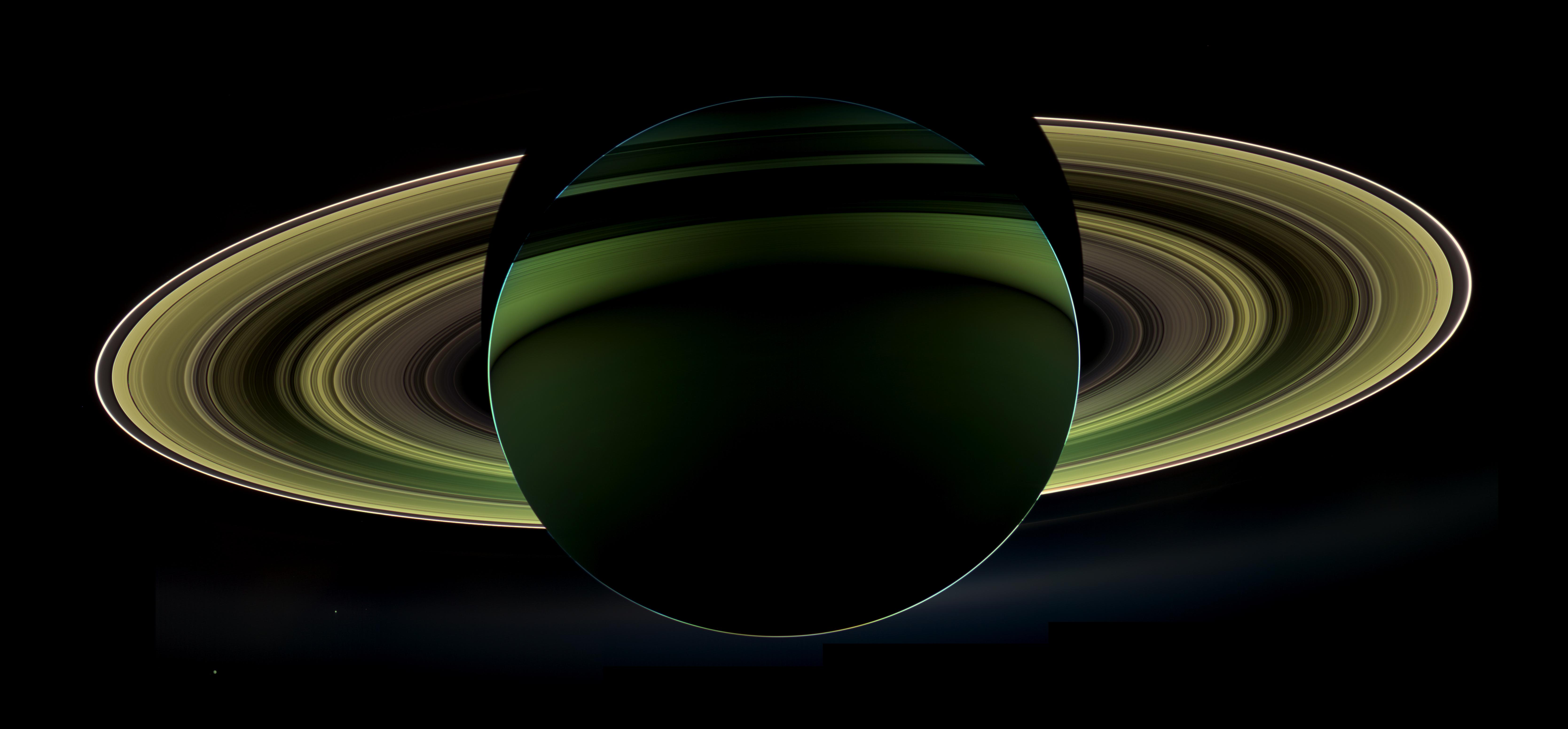 Nuit sur Saturne