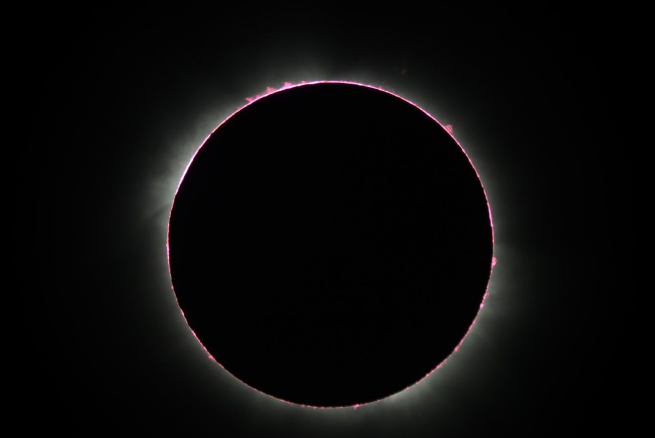 Eclipse de Soleil en Ouganda