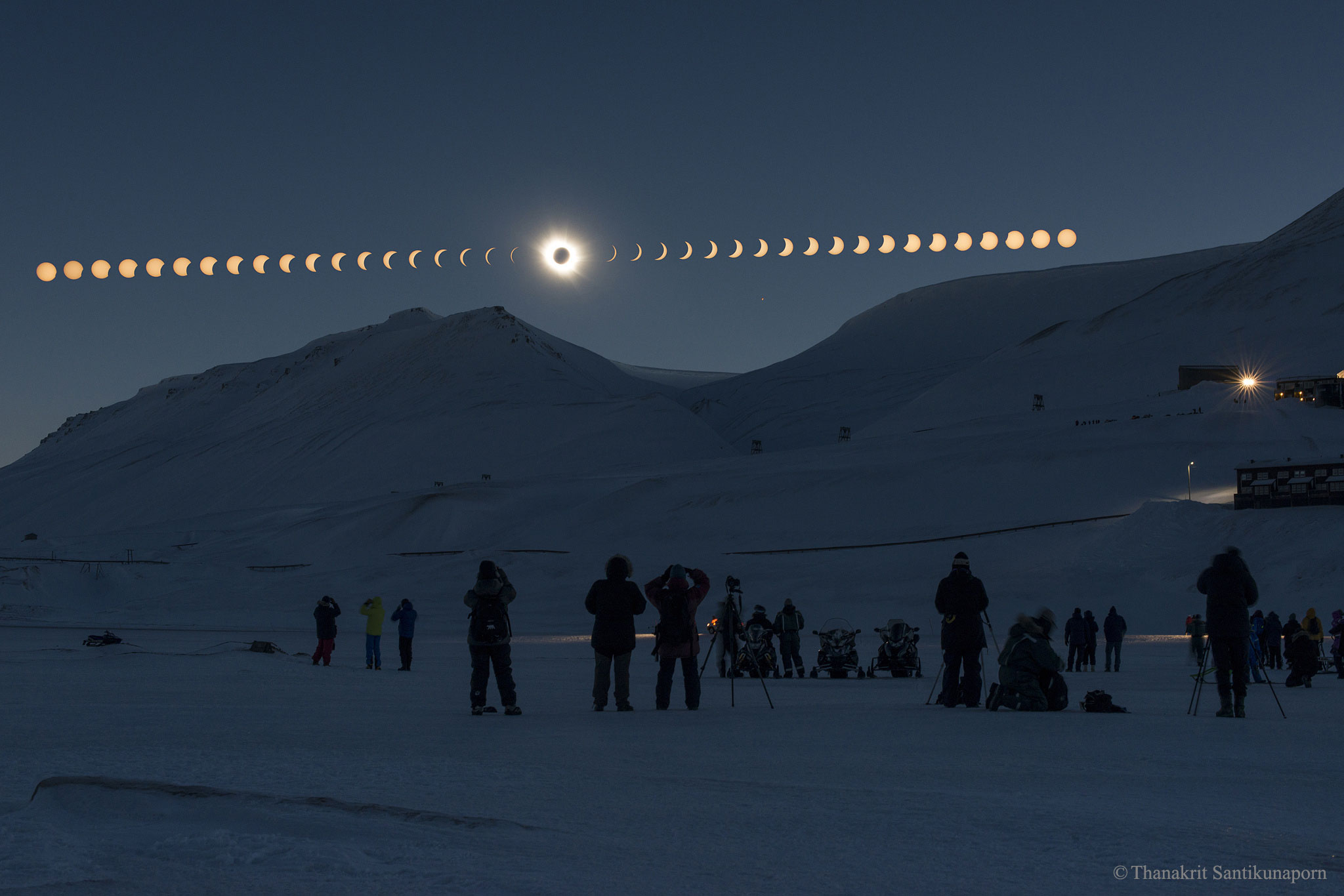 Eclipse totale sur le Svalbard