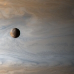 Io&nbsp;: une lune au-dessus de Jupiter