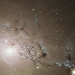 NGC&nbsp;1275&nbsp;: une collision galactique