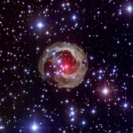 L'impressionnante étoile V838&nbsp;Mon - 