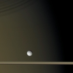 Encelade près de Saturne