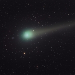 La comète Lulin sur fond de lointaines galaxies