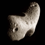 Un regard inédit sur l’astéroïde Eros 