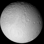 Téthys, lune de glace de Saturne