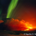 Aurore volcanique en Islande
