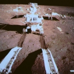 Premiers tours de roue sur la Lune pour Yutu