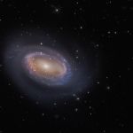 NGC 4725, une galaxie qui a le bras long