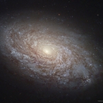 NGC 4414, une galaxie spirale floconneuse