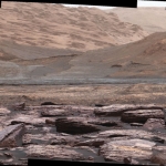 Curiosity étudie le sol au pied du Mont Sharp sur Mars