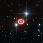 Mystérieux anneaux autour de SN 1987A