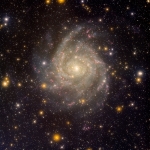 La galaxie cachée IC 342