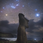 Orion sur une statue de l'île de Pâques