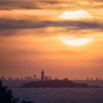 Eclipse partielle de Soleil au-dessus de Buenos Aires