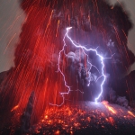 Eclairs sur le Sakurajima