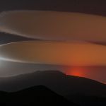 Nuages lenticulaires au-dessus de l'Etna