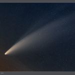 Les deux queues de la comète NEOWISE