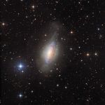 NGC 3521, galaxie dans une bulle