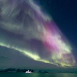 L'iceberg et l'aurore polaire