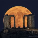 Super Lune dans le Temple de Poséidon