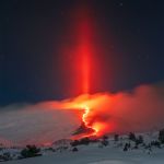 Pilier de lumière sur l'Etna