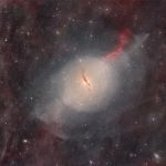 La galaxie elliptique particuli&egrave;re Centaurus A