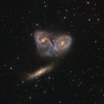 Trois galaxies dans le Paon