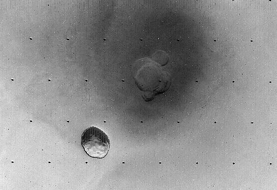 Phobos au-dessus de Mars