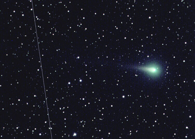La comète C/2002 T7 s\'annonce