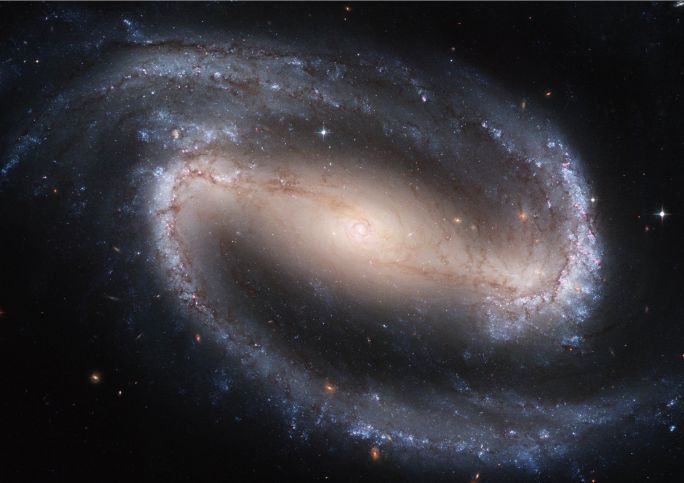 La galaxie spirale barrée NGC 1300