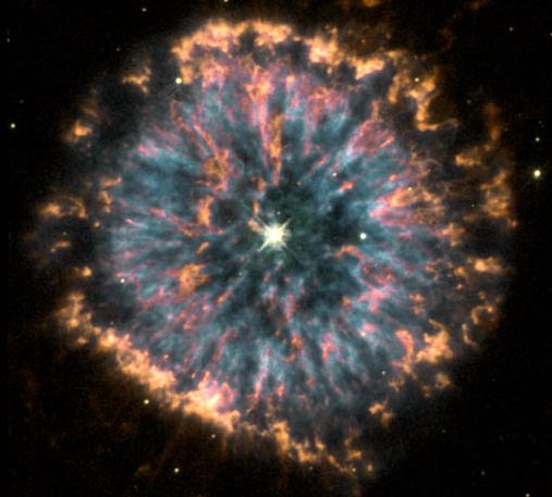 Fêtons Hublle avec NGC 6751