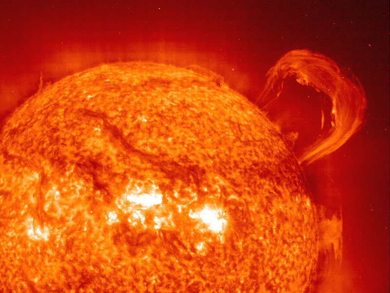 Une protubérance solaire par SOHO