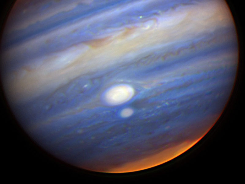 Les deux plus grandes tempêtes de Jupiter en quasi collision
