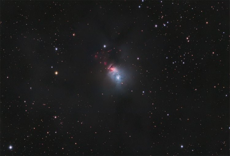 Au travers des poussières de NGC 1333