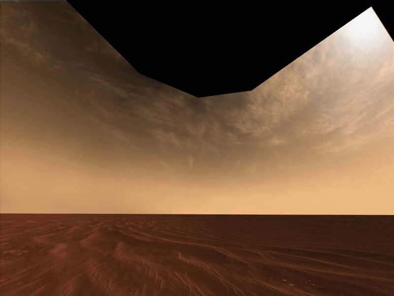 Sable et nuages à l’horizon sur Mars