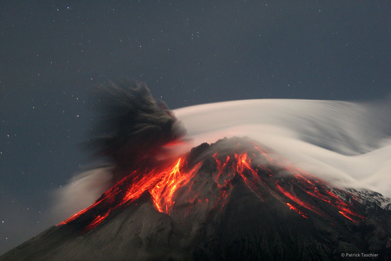 Le Tungurahua entre en éruption