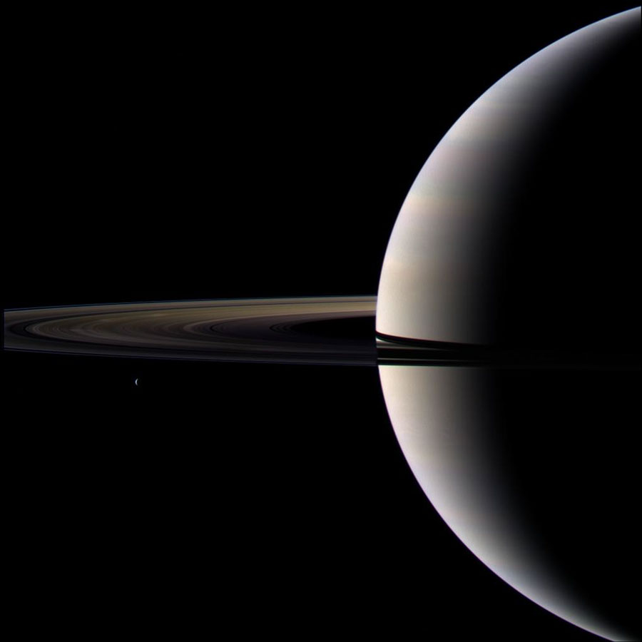 Saturne après l\'équinoxe