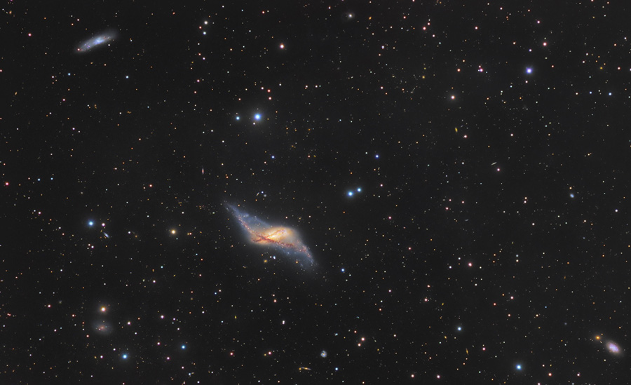 La galaxie à anneau polaire NGC 660